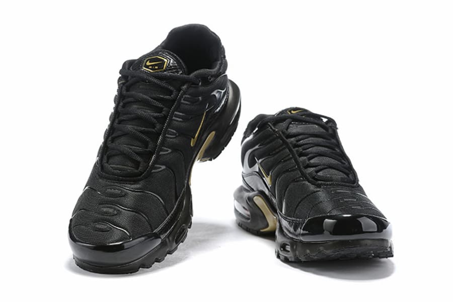 Air Max TN Plus Black Gold