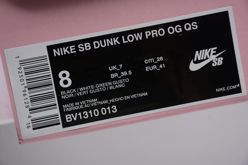 Nike SB Dunk Low Panda Pigeon (Special Box)