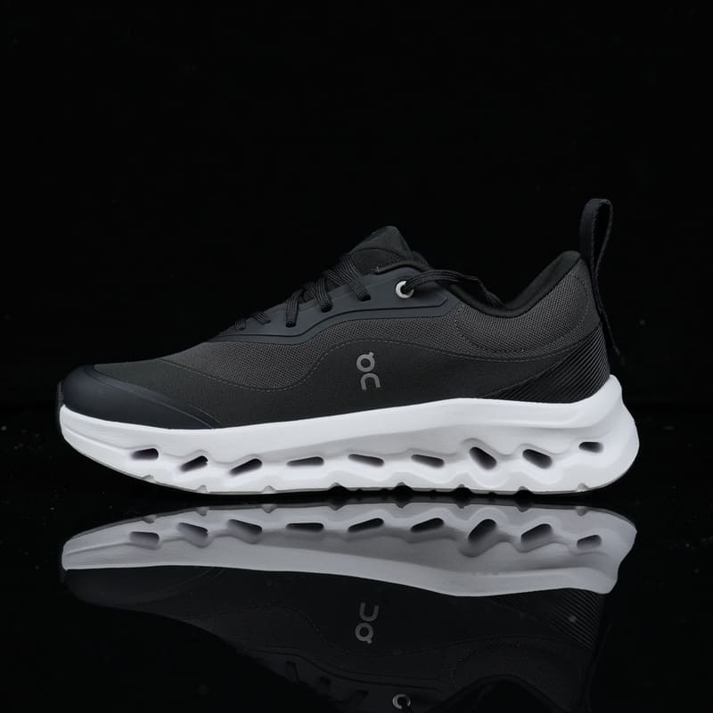 On Cloudtilt 2 x Loewe Black/White