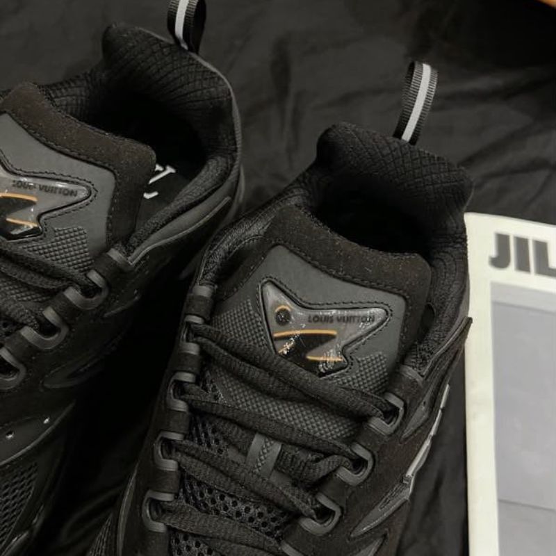 Louis Vuitton Runner Tatic Black