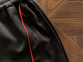 Conjunto Syna World Perforated Perfomance Black Red