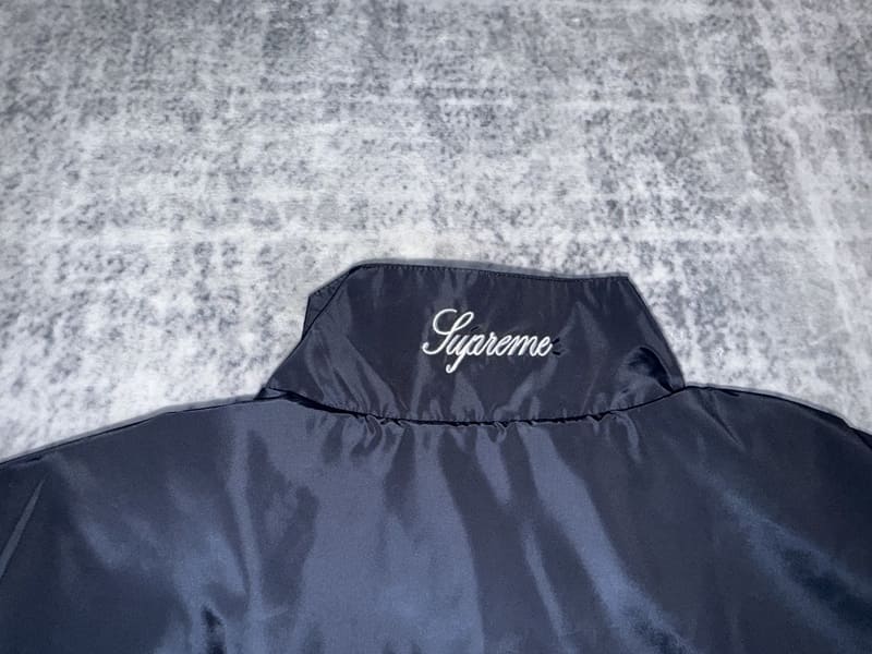 Jaqueta Supreme x Umbro Gradient Track Black