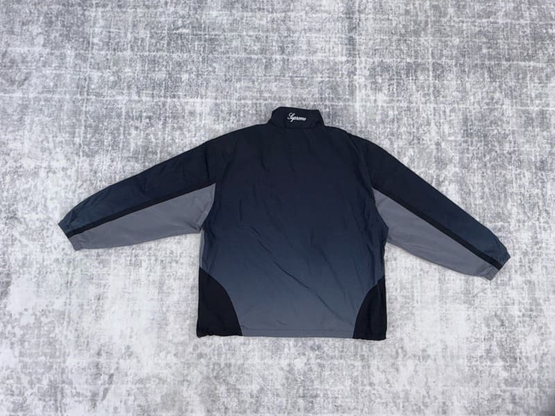 Jaqueta Supreme x Umbro Gradient Track Black