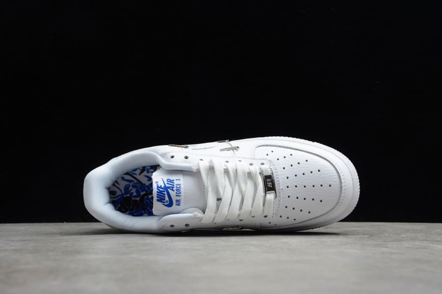 Nike Air Force 1 '07 LX Chrome Deluxe Branco