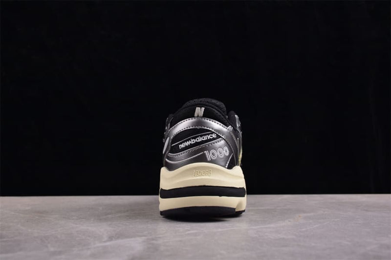 New Balance 1000 Silver Metallic Black