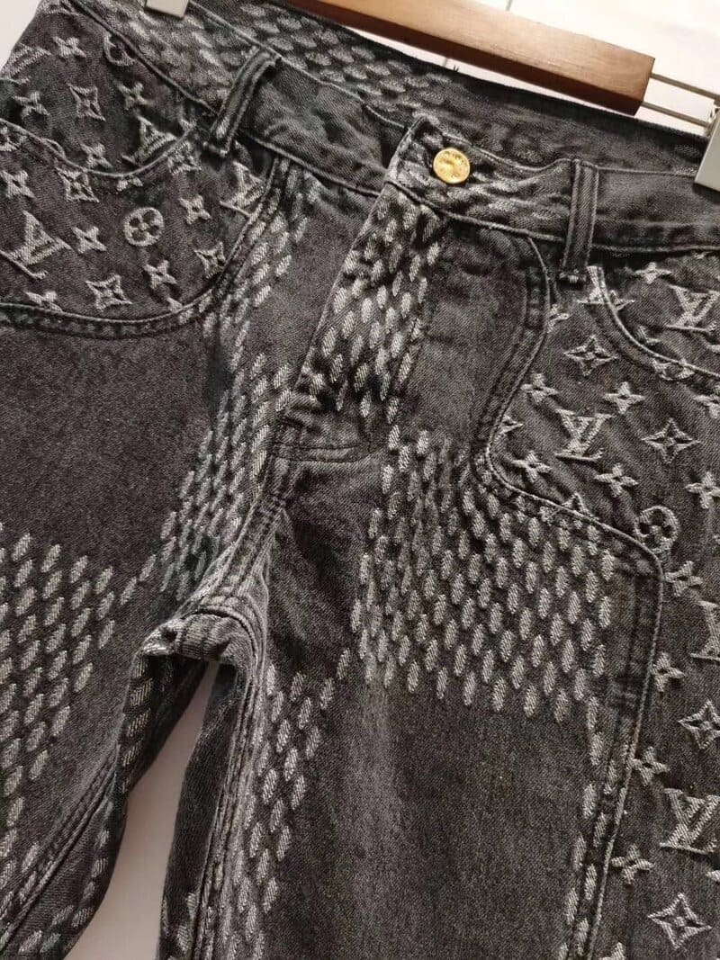 Calça Louis Vuitton x Nigo Giant Damier Waves MNGM