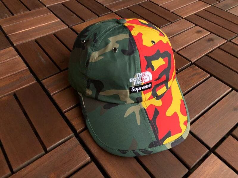 Boné Supreme x The North Face Camo Split 6-Panel