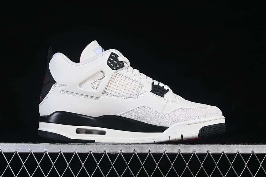 Air Jordan 4 OG Flight Club