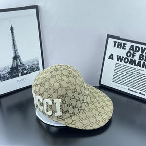 Boné Gucci GG Canvas Baseball Beige