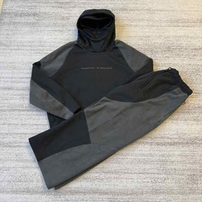 Conjunto Nike tech boreas Oversized Black