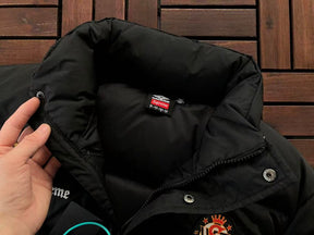 Jaqueta Supreme x Umbro Down Puffer Black