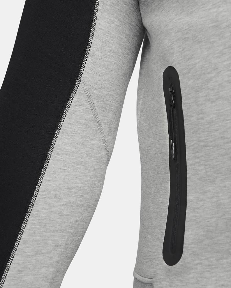 Conjunto Nike Tech Fleece Cinza/Preto 2023 (New Season)